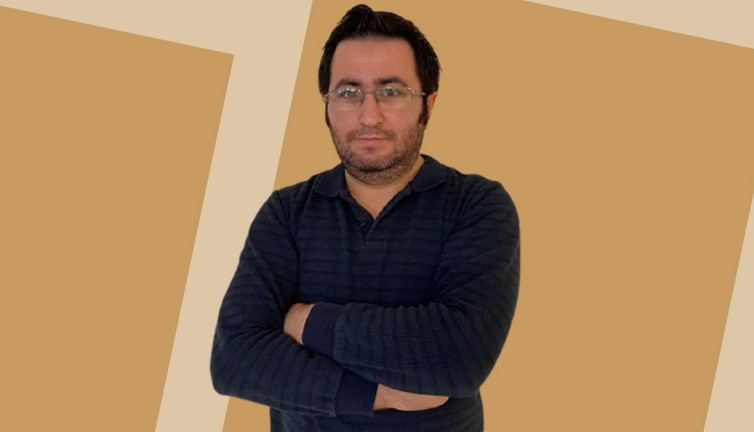 Gazeteci Ali Özyiğit yeminini bozdu. “Bir daha siyaset yazmayacağım” demişti dayanamadı yazdı. Ali Özyiğit Millet İttifakı’nın adayını açıkladı