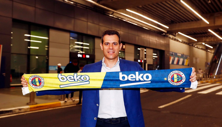 Fenerbahçe'nin yeni koçu Itoudis başarılı olur mu