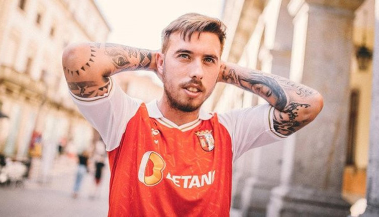 Portekiz'den Fenerbahçe'ye fırtına kanat