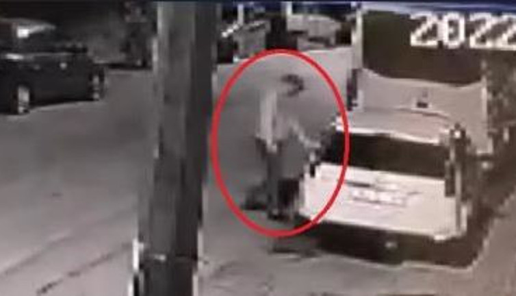 Şans, üşengeç hırsızın ayağına geldi