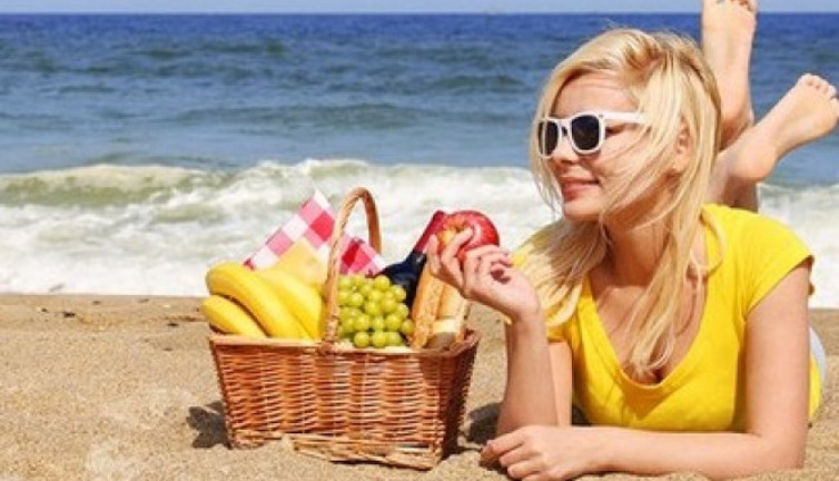Yaz ayları için uzmanından kritik yemek uyarısı