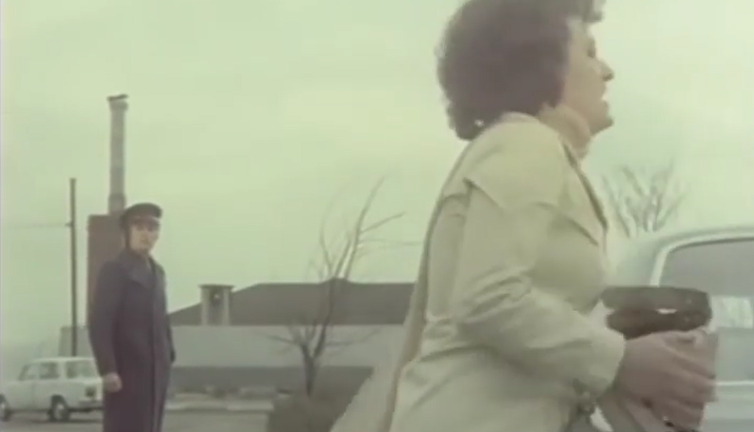 Yeşilçam'ın beyin yakan sahnesi yeniden gündem oldu. Kendimle oynatmam Kudret Bey