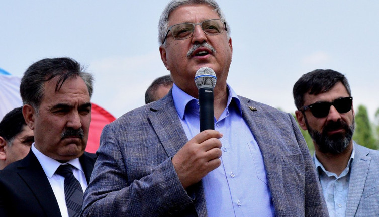 AKP’li Demiröz '100 il müjdesini’ geri çekti: Önce 'hazırlıklı olalım' dedi, sonra reddetti