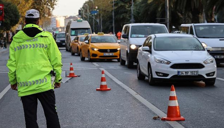 İstanbul'da bugün bazı yollar trafiğe kapatılacak (26 Haziran 2022)