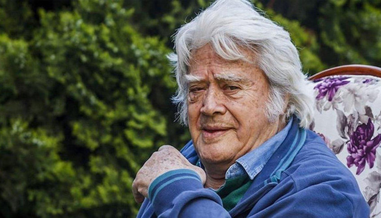 Cüneyt Arkın'ın vefatı sanat dünyasını yasa boğdu! Yeşilçam'ın dev ismini ünlüler anlattı