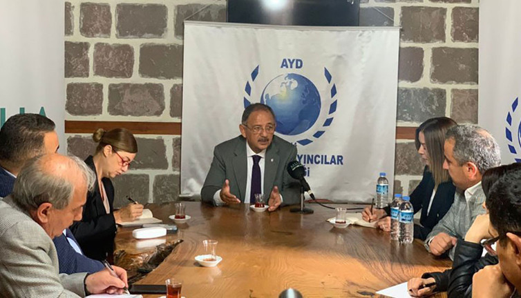 Türkiye'de il sayısı 100'e çıkarılacak mı. AKP'li Mehmet Özhaseki açıkladı