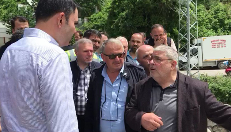 Selin vurduğu Kastamonu'da AKP'li başkandan Bakan Kurum'a müthiş itiraf. Bakan ne diyeceğini şaşırdı