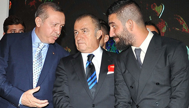 Arda Turan’dan “İktidara yakın mısın?” sorusuna çarpıcı cevap