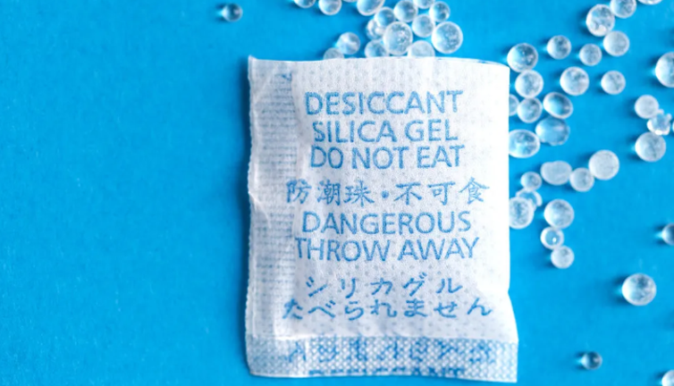 Ayakkabı kutularının içinde bulunan tuz benzeri cisim ne işe yarar