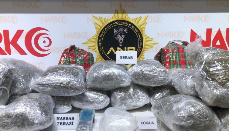 Zehir tacirleri Mişa'dan kaçamadı