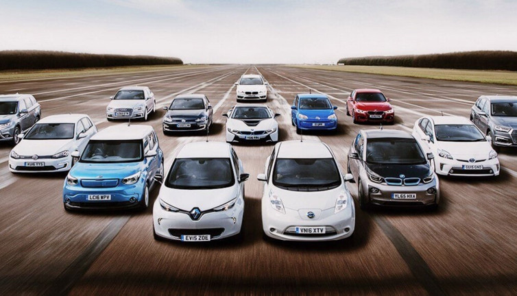 Otomobil ve hafif ticari araç satışlarında büyük düşüş