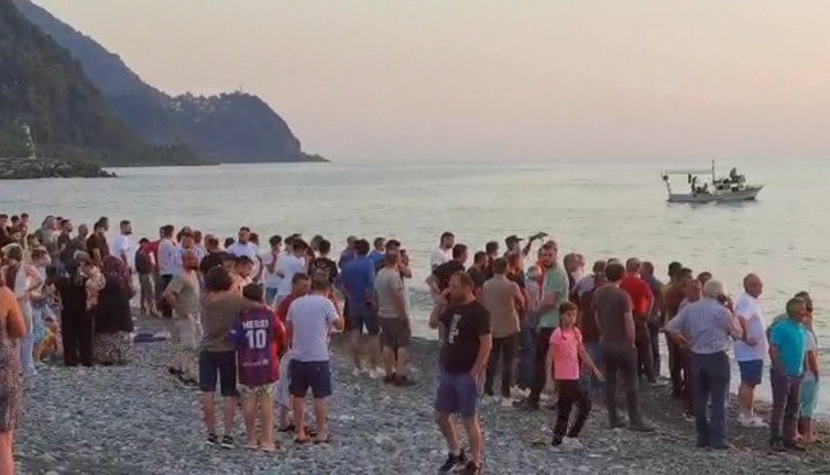 10 yaşındaki çocuk yüzerken kayboldu