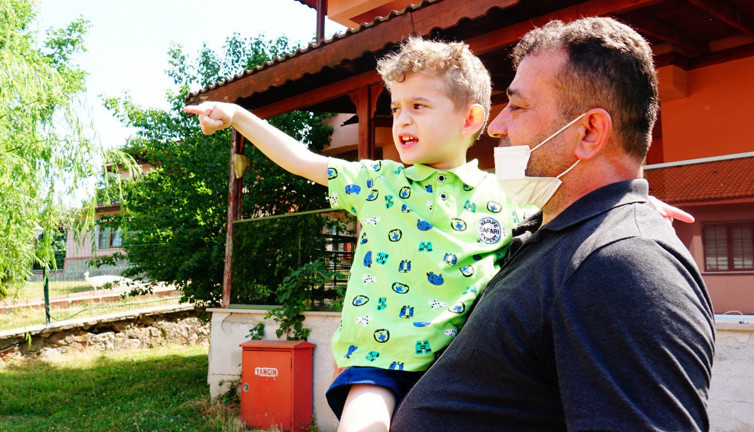 Benim çocuğumda yok demeyin. 1.5 yaşındaki çocuk bakın nasıl otistik olduğu ortaya çıktı