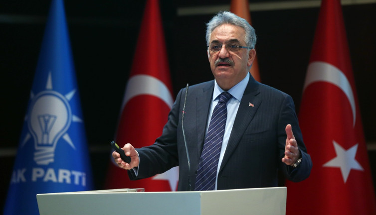 Şimdi de AKP'li Yazıcı doktorları hedef aldı