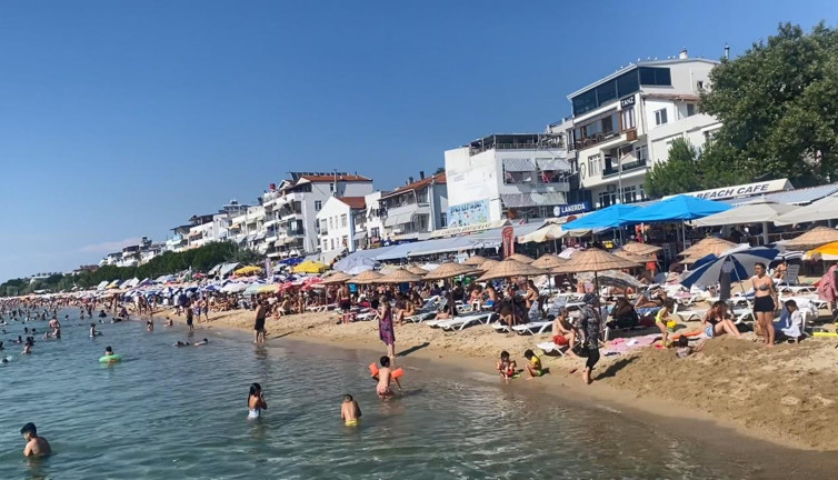 İstanbullular akın etti bakın üç adanın nüfusu kaça katlandı