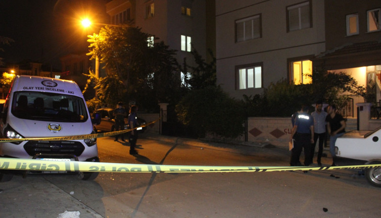 Çakmak tüpü bomba gibi patladı: 4 yaralı