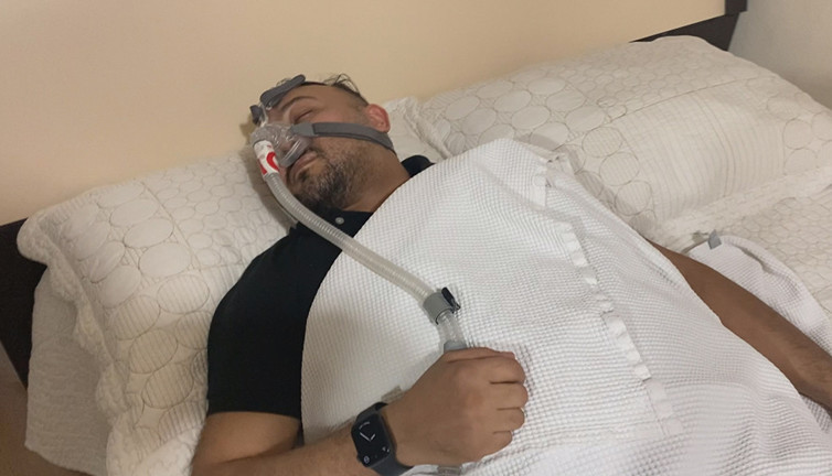 10 yıllık cihaz esareti bir saatlik 'robotik ameliyatla' bitti