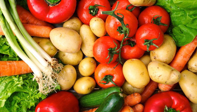 Domates, soğan, patates ve limona yüzde 614 zam. Sofraların bereketi kaçtı