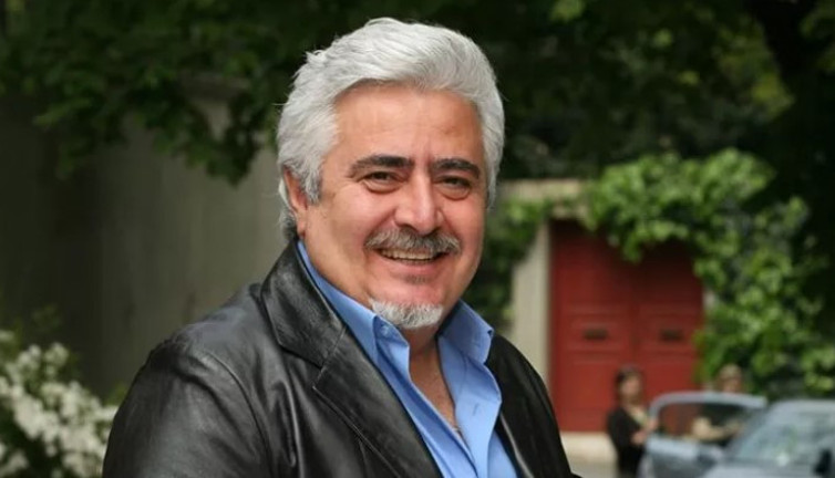 Usta oyuncu Uğur Yücel, yıllar sonra tiyatro sahnesine geri dönüyor