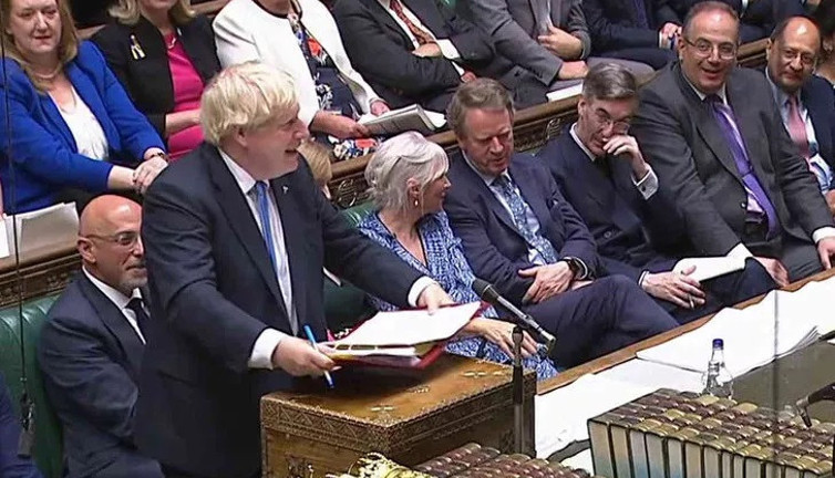 Boris Johnson'dan veda konuşması. O meşhur replikle bitirdi. Hasta la vista, baby