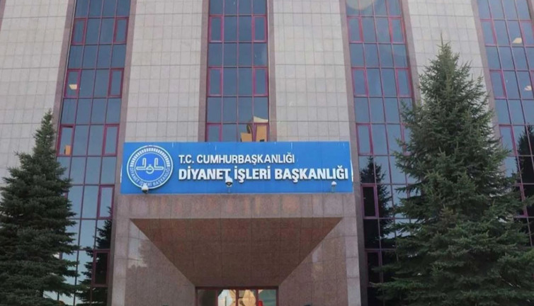 Diyanet'te faiz krizi. Ödemeler durdu