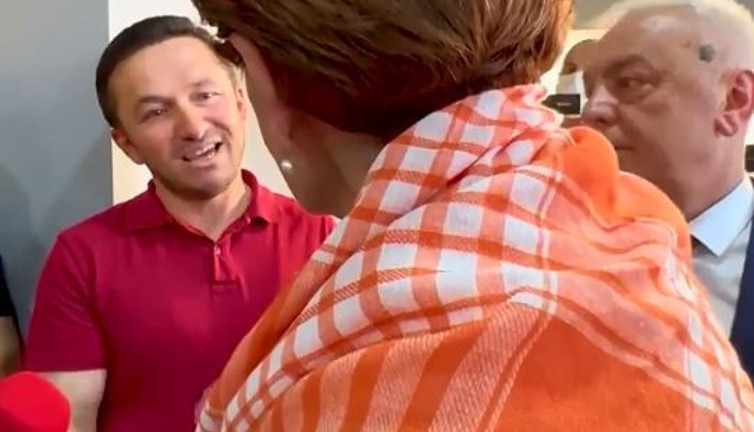 Vatandaş Akşener’e içini böyle döktü. Gözleri ışık saçan değil, ayakları yere basan bakanlar istiyoruz