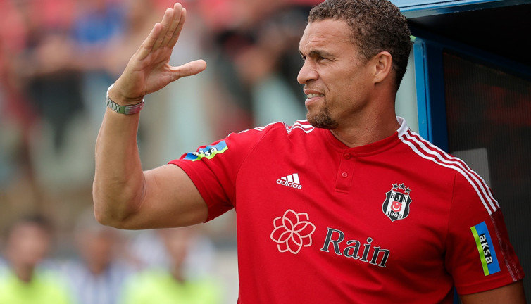 Valerien Ismael'den tuhaf sözler