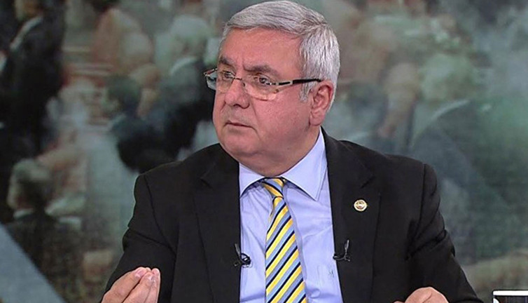 AKP içinden ‘parti devleti’ çıkışı! Mehmet Metiner açtı ağzını yumdu gözünü