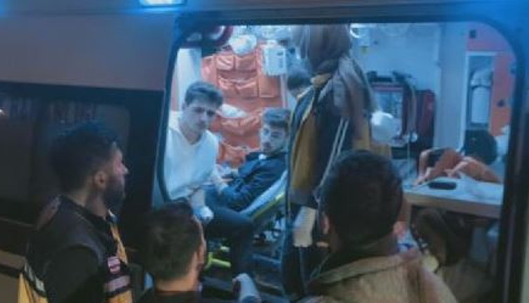 Ağabey ile kardeşine bıçaklı saldırı