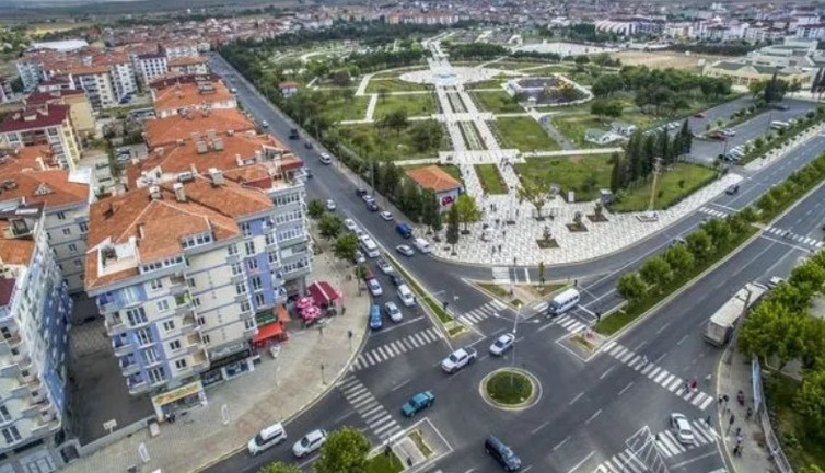 İşte seçimlerden önce il olması beklenen 12 ilçe. ORC'nin genel müdüründen flaş iddia