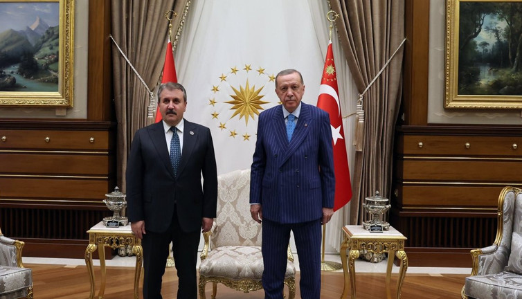 ‘Erdoğan'la görüştük’ diyerek açıkladı! Cumhur İttifak’ı ortağı Mustafa Destici erken seçim için tarih verdi