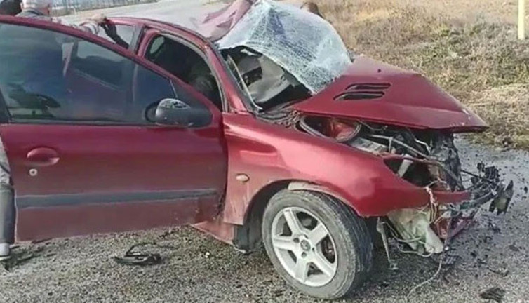 Polis memuru ve oğlu trafik kazası kurbanı