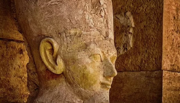 Altın dilli mumyalar bulundu