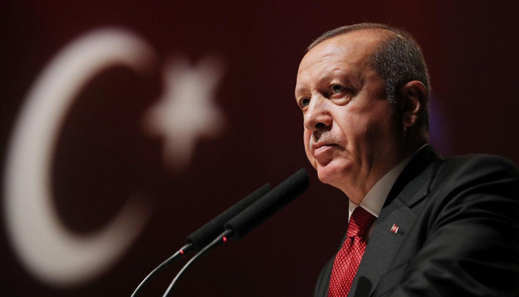 ''Sürtük'' hakaret sayılmadı. Erdoğan gezi parkı eylemlerine katılan kadınlar için söylemişti