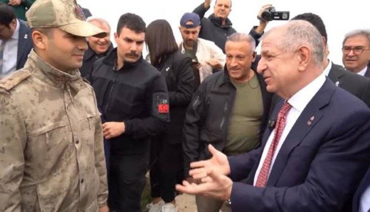 Ümit Özdağ’ın 'sembolik mayın' eylemine izin vermeyen Üsteğmenin nezaketi görülmeye değer