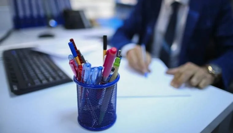 520 bin sözleşmeli personelden 424 bininin memur kadrosuna atanacak