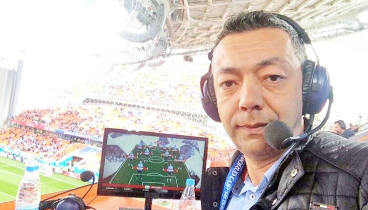 TRT Spikeri FETÖ firarisi Hakan Şükür'den bahsedince yayından alındı. İkinci yarı ekrandan alındı