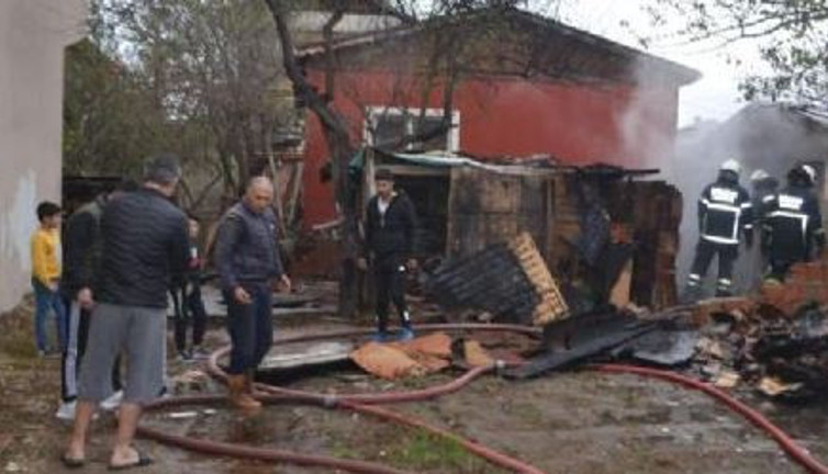 Tekirdağ’da korku saçan yangın