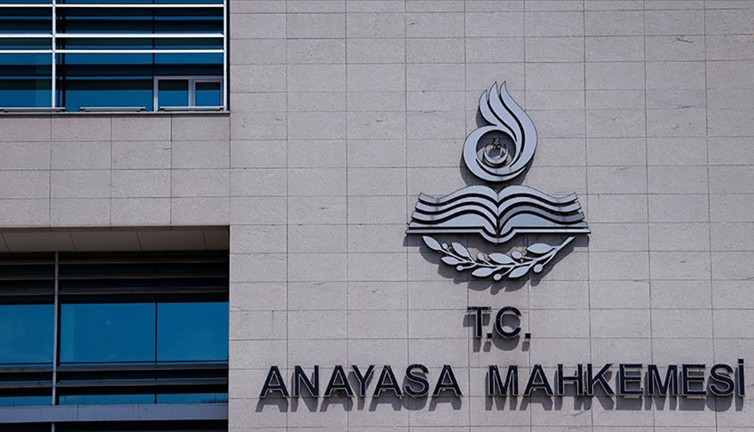 Anayasa Mahkemesi Askeri Ceza Kanunu'ndaki bazı hükümleri iptal etti