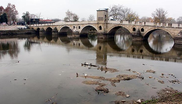 Meriç Nehri'nde kuraklık alarmı! Debisi yüzde 50 düştü