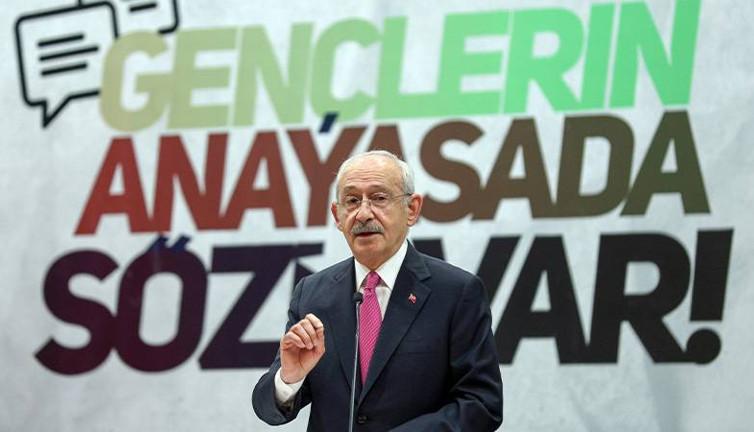 Kılıçdaroğlu genç hukukçulara seslendi: ‘Darbe hukukundan arınmak istiyoruz' demelisiniz