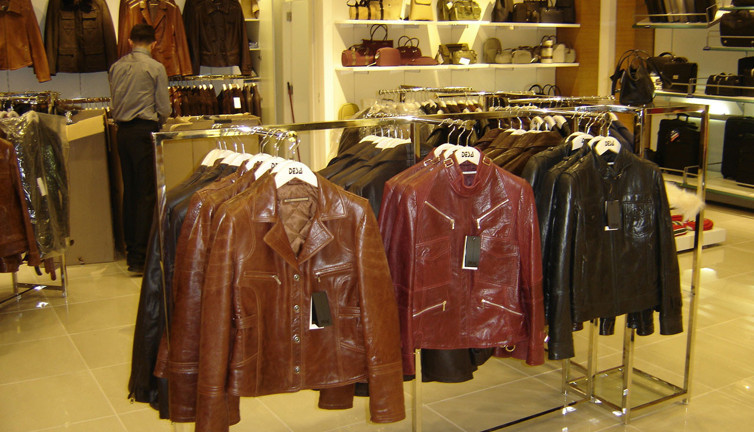 Türk deri devinin CEO'su açıkladı: İstanbul'da daire fiyatına İtalya’da fabrika aldık