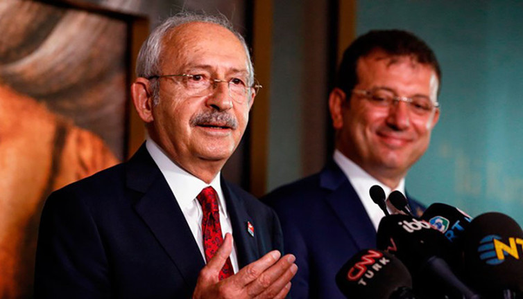 İmamoğlu CHP Grup Toplantısı'na katılacak. İsmail Saymaz canlı yayında açıkladı