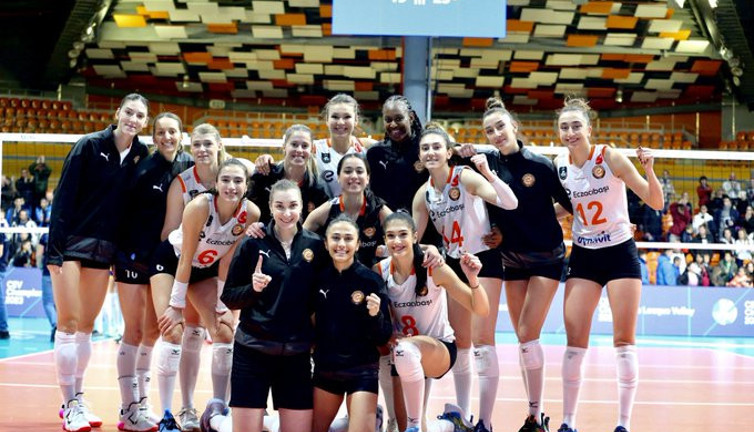 Eczacıbaşı Dynavit Maritza Plovdiv'i ezdi geçti