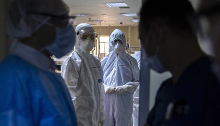 Uzmandan flaş Koronavirüs açıklaması: İlk zamanlarında görülen vakalar yeniden gelmeye başladı