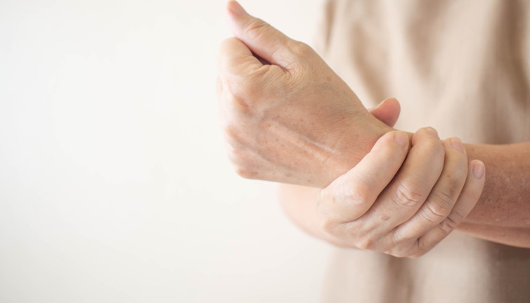 Uzmanı müzisyenleri ve kadınları uyardı