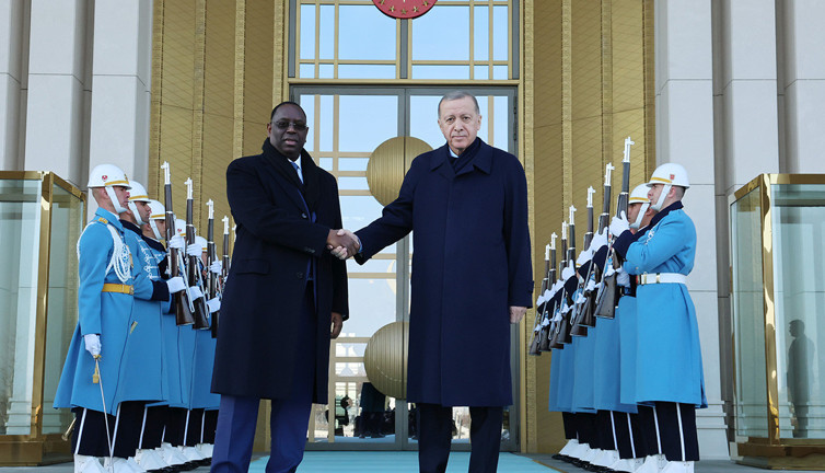 Erdoğan, Senegal Cumhurbaşkanı Sall ile bir araya geldi