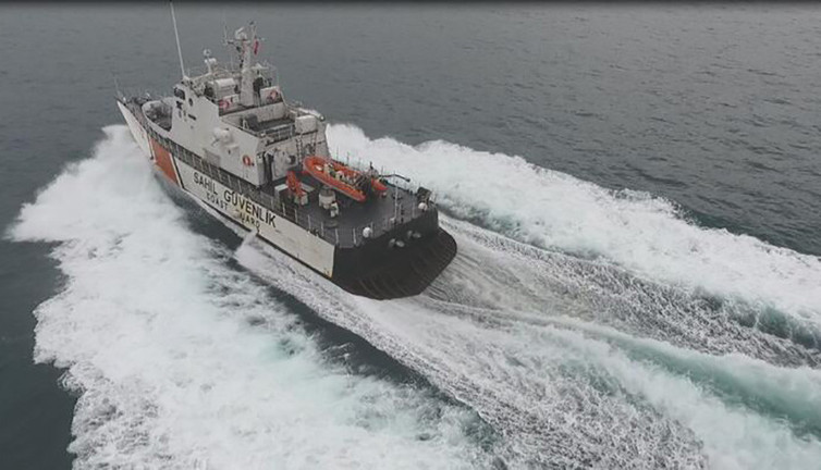 Sinop açıklarında yanan geminin kayıp Mısırlı kaptanı aranıyor