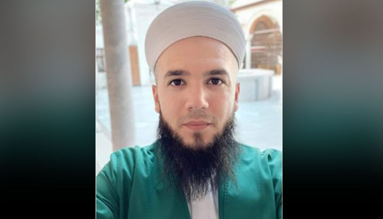 6 yaşındaki çocuğun istismarının yaşandığı tarikatın müridi hayatını kaybeden gazeteciyi hedef aldı