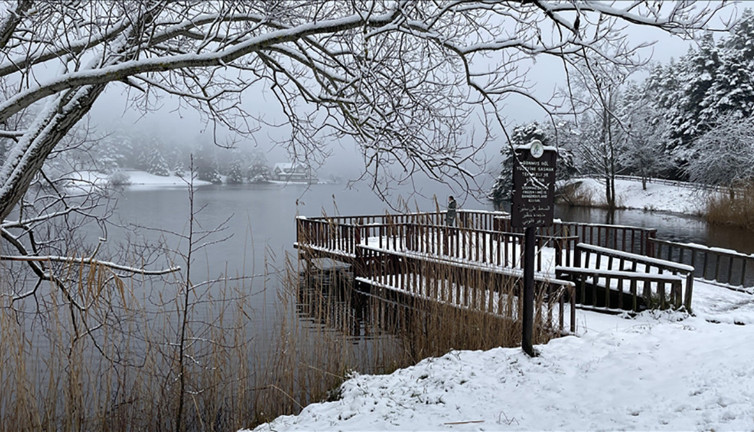 Bolu'da kar yağışı aralıklarla sürüyor